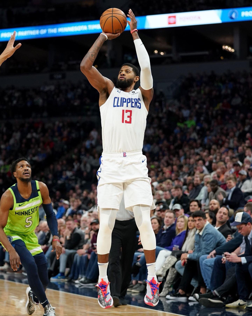 的压力下被 的压力下被